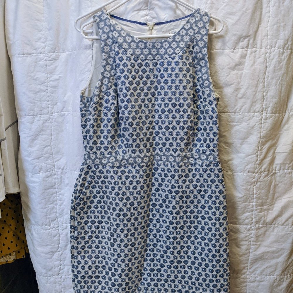 Boden sleeveless dress, Blue and White Daisies